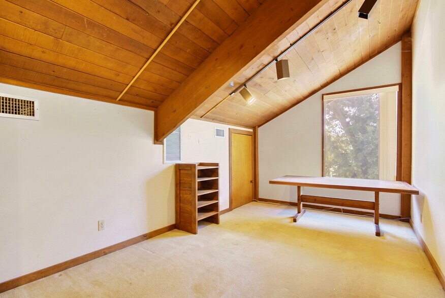 More Photos Of 3306 26th St W, Bradenton Medical For Sale