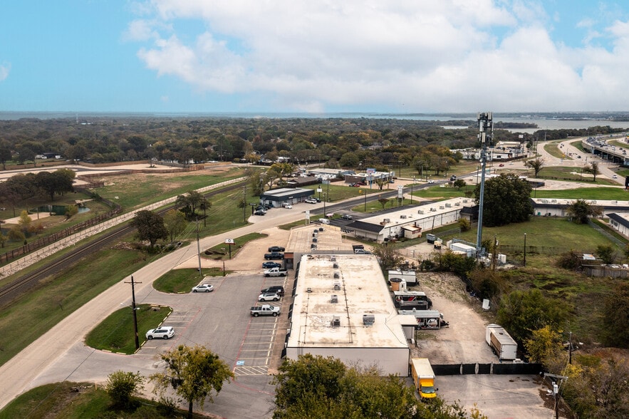 More Photos Of 500 S Lake Dallas Dr, Lake Dallas Daycare Center For Lease