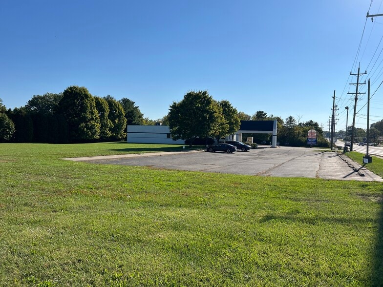More Photos Of 872 Ohio Pike, Cincinnati Medical For Sale