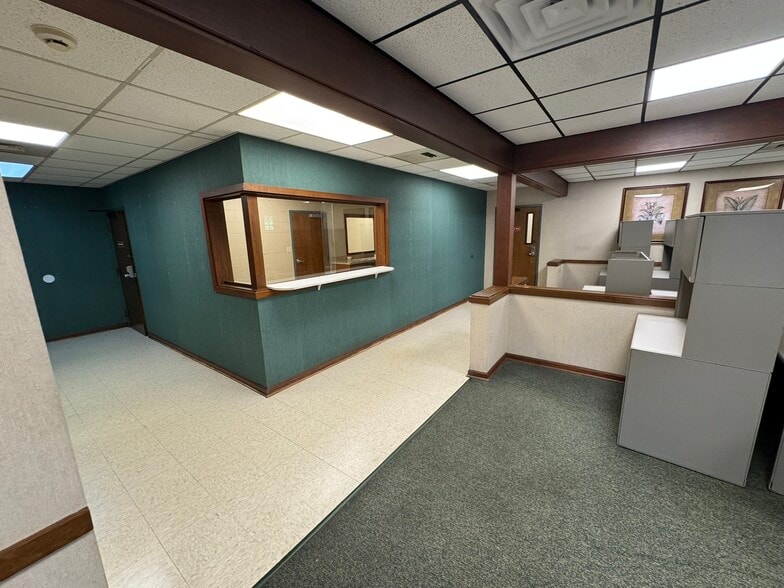 More Photos Of 407 N Salem Ave, Sumter Medical For Sale