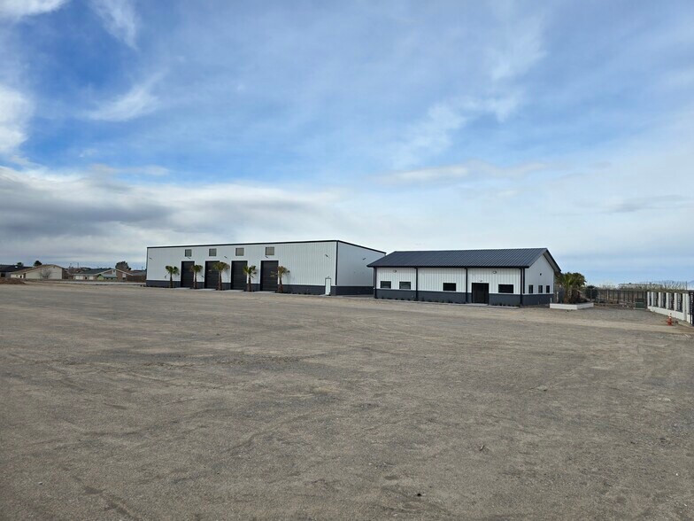 More Photos Of 14372 Rudi Kuefner, Horizon City Industrial For Sale