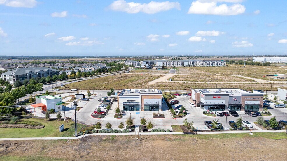 More Photos Of 126 Chris Kelley blvd, Hutto Restaurant For Sale