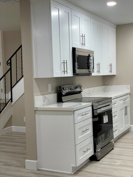 More Photos Of 2222 Bear Valley, Escondido Apartments For Sale