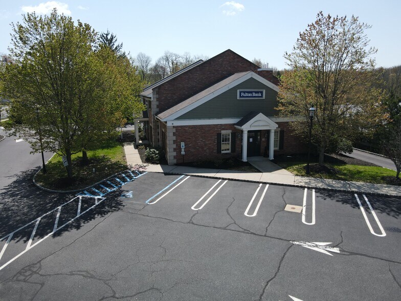 More Photos Of 510 Main St, Chester General Retail For Sale