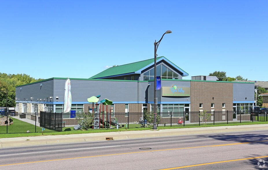 Primary Photo Of 110 Prairie St N, Shakopee Daycare Center For Sale