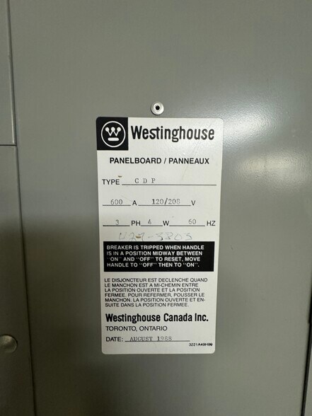 More Photos Of 725 Gibralter St, Norfolk Flex For Sale