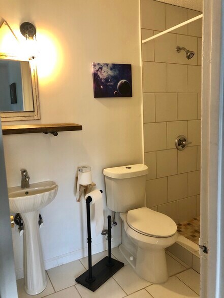 More Photos Of 2222 Jordan Ln SW, Huntsville Apartments For Sale