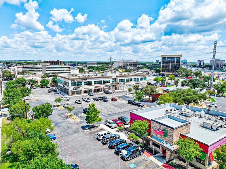More Photos Of 8522 Broadway, San Antonio Office For Lease
