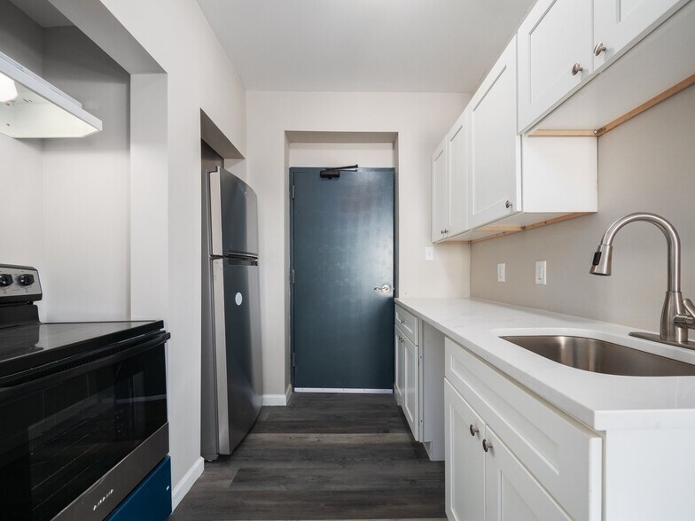 More Photos Of 1515 Vine St, Scranton Apartments For Sale