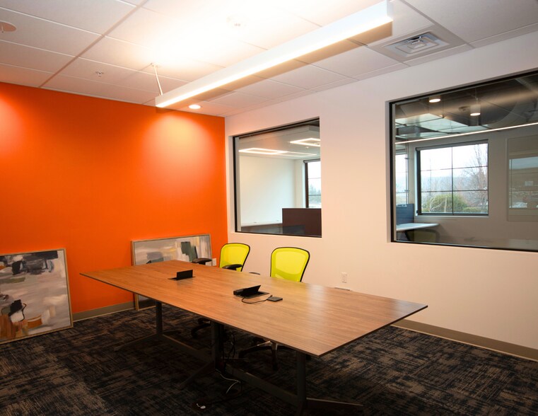 More Photos Of 2780 N Eagle Ln, Liberty Lake Office For Lease