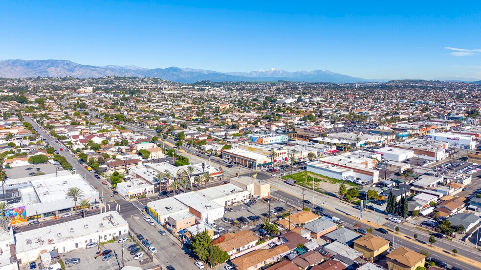 More Photos Of 4630 Whittier Blvd, Los Angeles General Retail For Sale