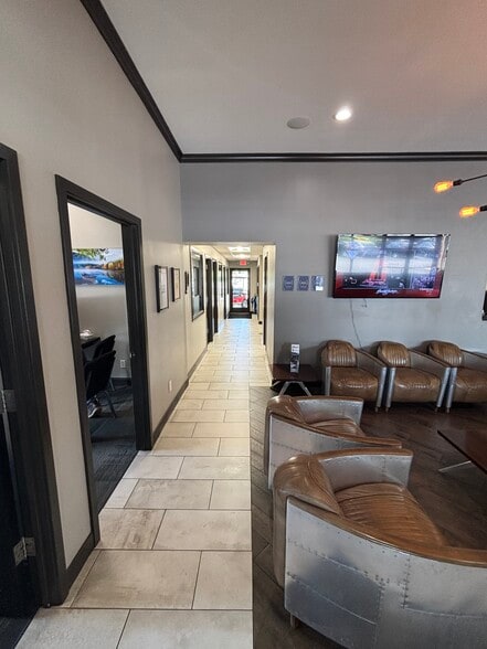 More Photos Of 2306 IFCU way, Lafayette Auto Dealership For Sale