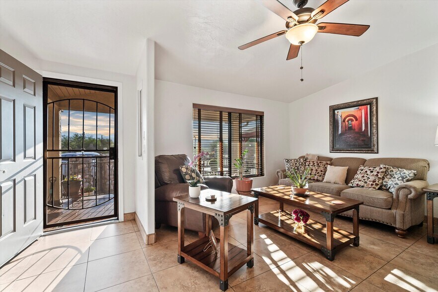 More Photos Of 706 N Old Hwy 77, Mammoth Restaurant For Sale