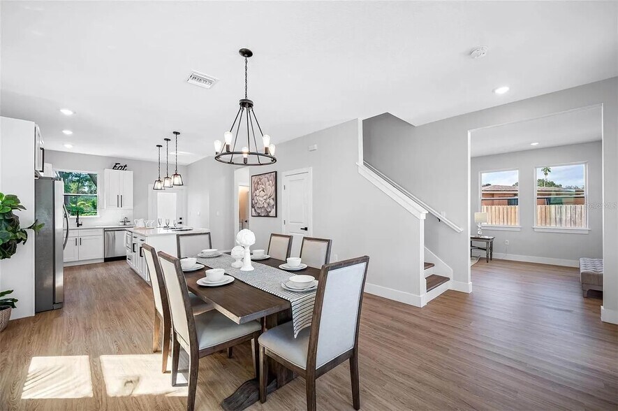 More Photos Of 4710 21st St N, Saint Petersburg Specialty For Sale