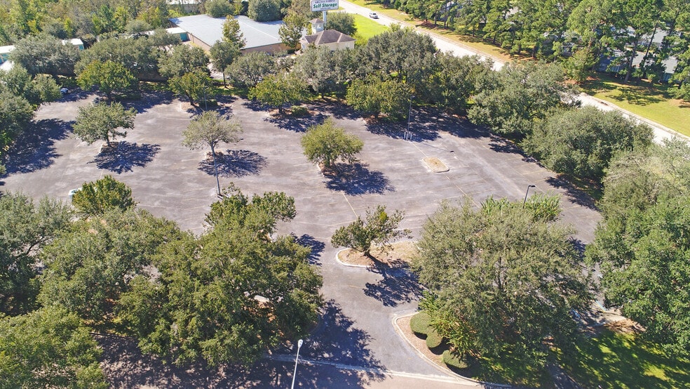 More Photos Of 6600 Youngerman Cir, Jacksonville Unknown For Lease