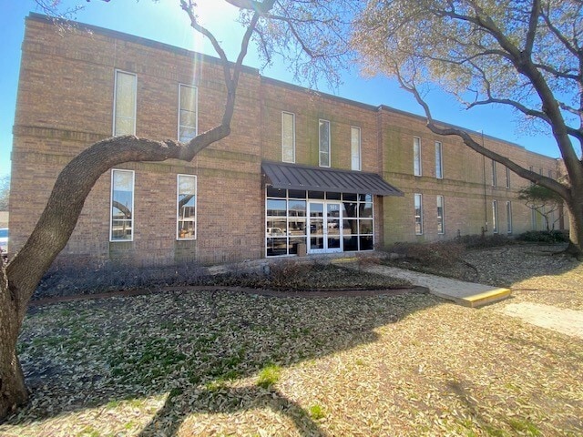 More Photos Of 4717 Fletcher Ave, Fort Worth Office For Sale