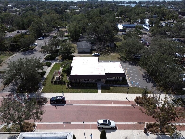 More Photos Of 609 W Montrose St, Clermont Office For Sale