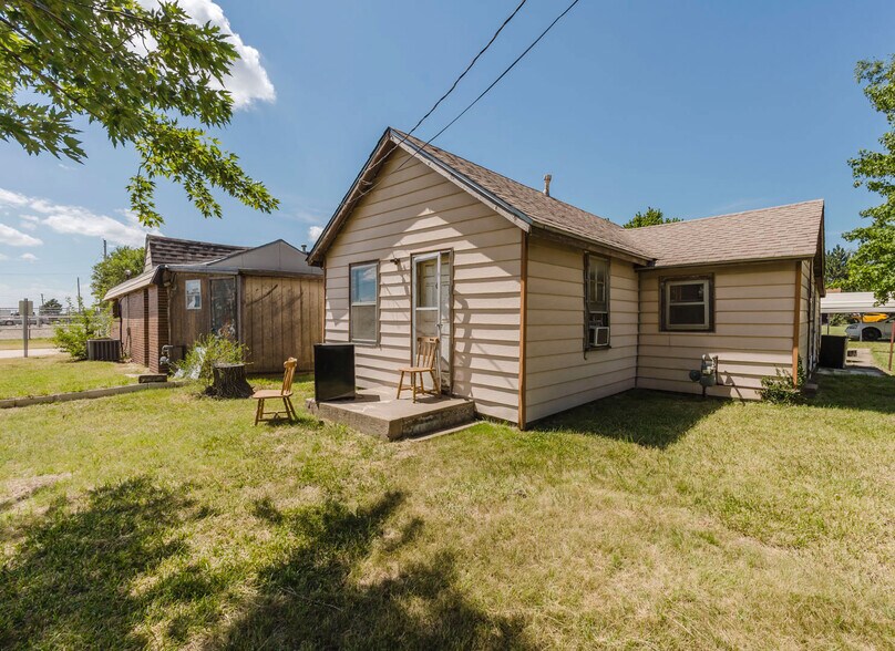 More Photos Of 1610 W 6th Ave, El Dorado General Retail For Sale