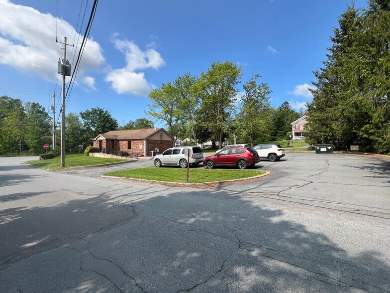 More Photos Of 390 NY-52, Woodbourne General Retail For Sale