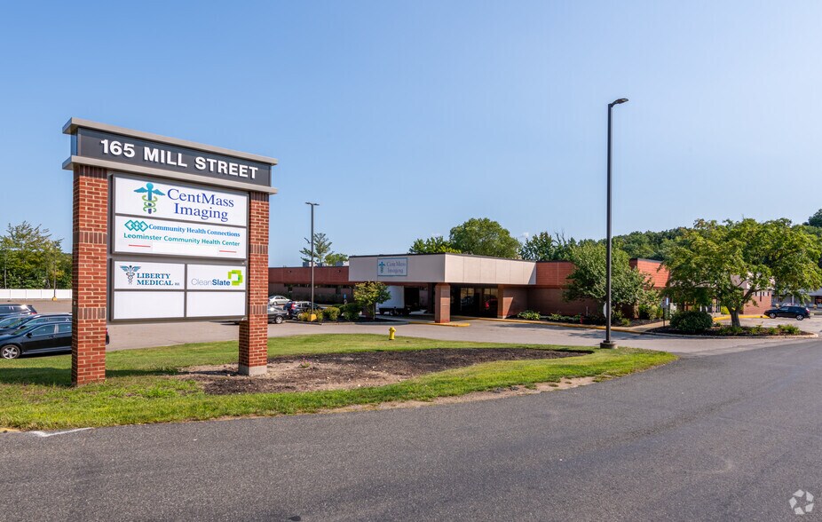 More Photos Of 165 Mill St, Leominster Medical For Lease