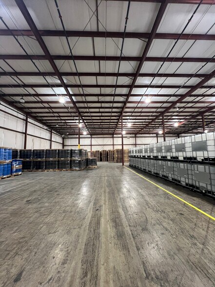 More Photos Of 4520 Old Troup Hwy, Tyler Distribution For Lease