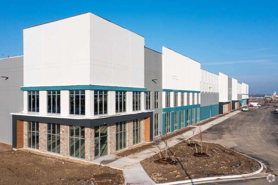 More Photos Of I-96 & Wixom Rd, Wixom Unknown For Sale