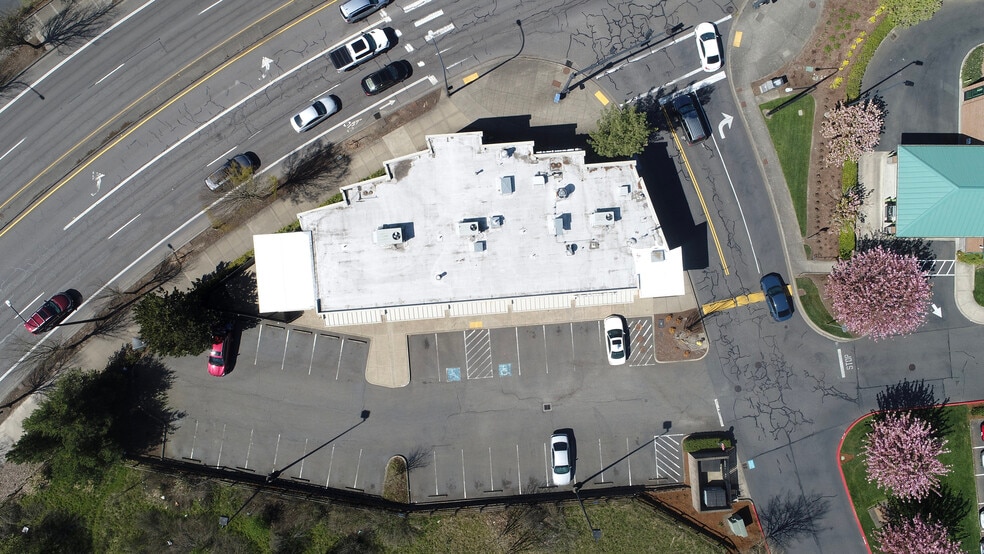 More Photos Of 4101-4104 SE 192nd Ave, Vancouver Storefront Retail Office For Sale