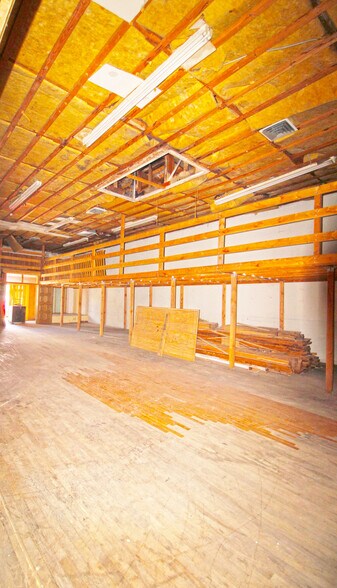 More Photos Of 199 W Main St, Superior Storefront For Sale