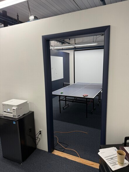 More Photos Of 152 Commonwealth Ave, Concord Flex For Lease