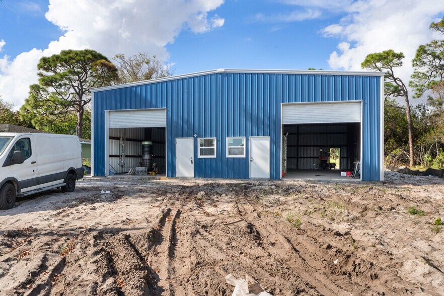 More Photos Of 2933 Harson Way, Fort Pierce Warehouse For Sale