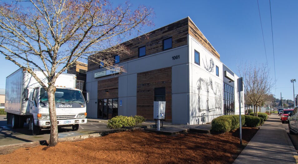 More Photos Of 1061 W 2nd Ave, Eugene Food Processing For Sale