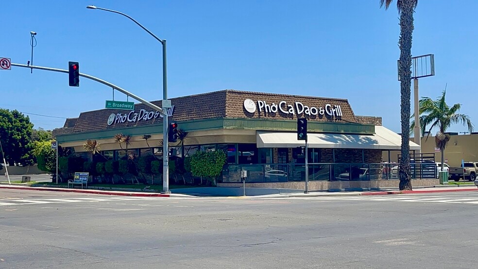 More Photos Of 303 Broadway, Chula Vista Unknown For Lease