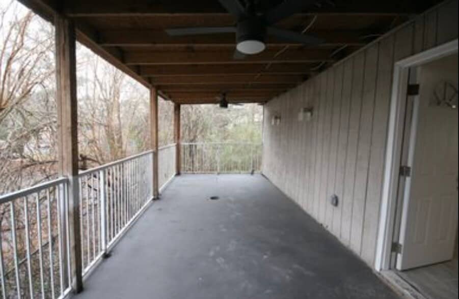 More Photos Of 8514 Hospital Dr, Douglasville Freestanding For Sale