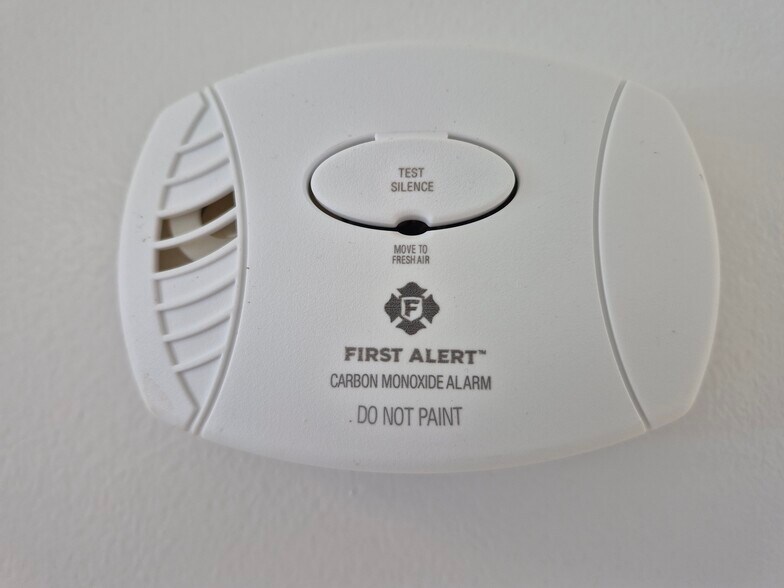 More Photos Of 4343 Austin Blvd, Island Park Coworking Space