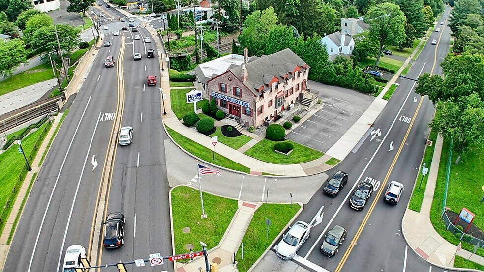 Primary Photo Of 766 Old York Rd, Jenkintown Medical For Sale