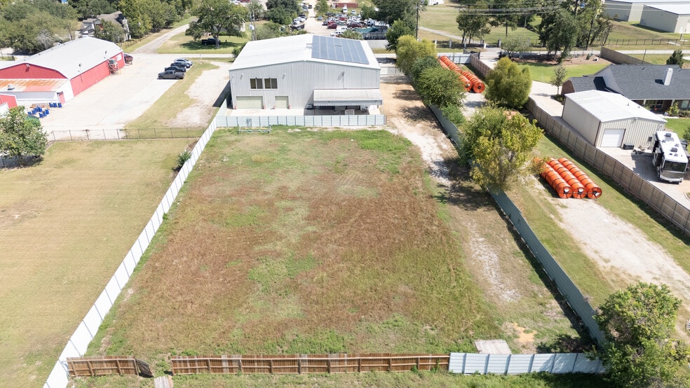 More Photos Of 12633 Shiloh Church Rd, Houston Warehouse For Sale