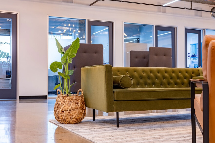 More Photos Of 345 W Washington Ave, Madison Coworking Space