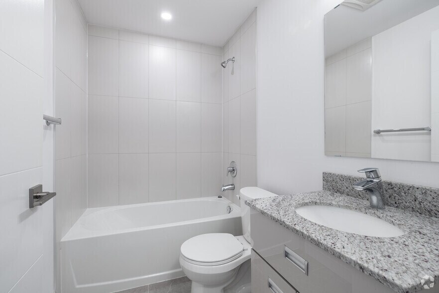 More Photos Of 652 Princess St, Kingston Apartments For Sale