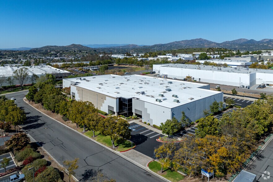 More Photos Of 12251 Iavelli Way, Poway Manufacturing For Sale