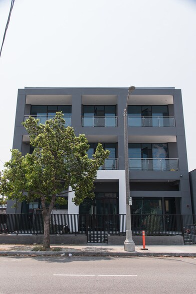 More Photos Of 5242 W Adams Blvd, Los Angeles Loft Creative Space For Lease