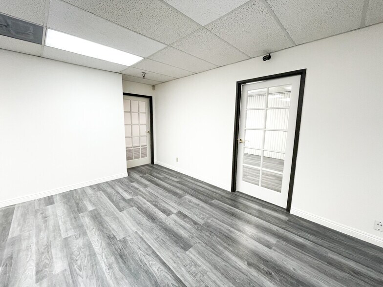 More Photos Of 430 S Garfield Ave, Alhambra Office For Sale