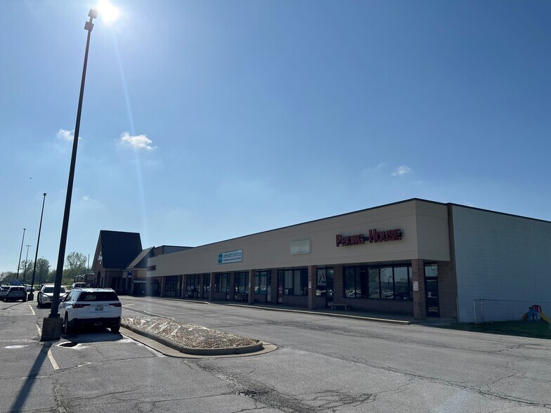 More Photos Of 2028 E Harbor Rd, Port Clinton Unknown For Lease