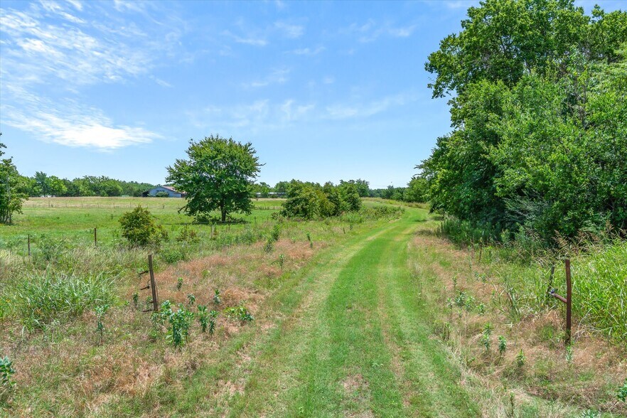 More Photos Of 1745 FM 2737, Lone Oak Land For Sale