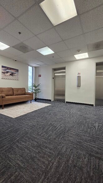 More Photos Of 6100 Griffin Rd, Davie Medical For Lease