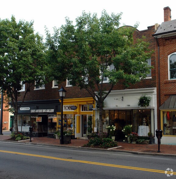 More Photos Of 1127 King St, Alexandria Storefront Retail Office For Lease