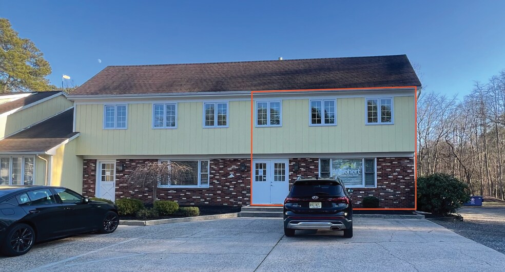 More Photos Of 107 Taunton Blvd, Medford Office For Lease