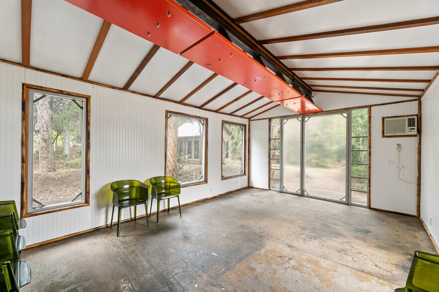 More Photos Of 638 Tillery St, Austin Office For Sale