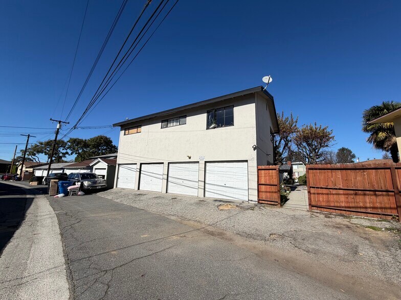 More Photos Of 8356 Sargent Ave, Whittier Apartments For Sale