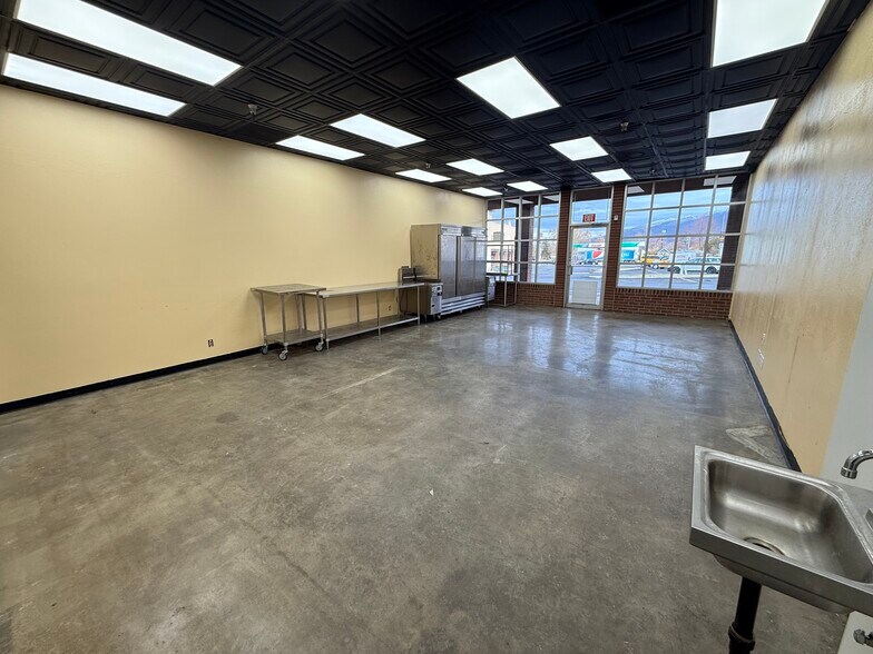 More Photos Of 273 W 500 S, Bountiful Unknown For Lease