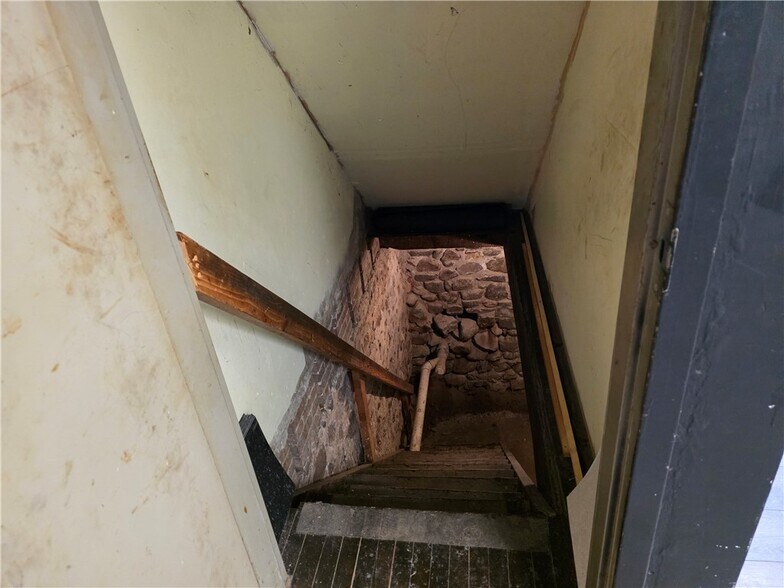 More Photos Of 3787 S Main St, Marion Restaurant For Lease